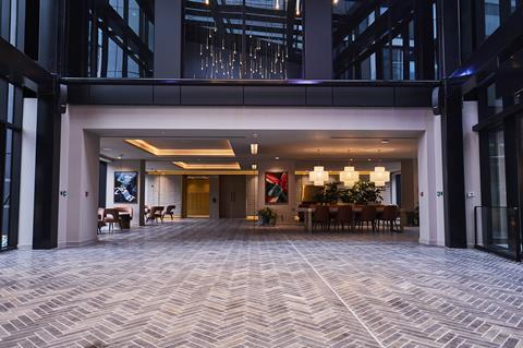 Moda Angel Gardens atrium_