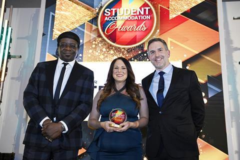 Laurence Quail of YourTribe gives Nicola Yates of Abodus her Unsung Hero trophy