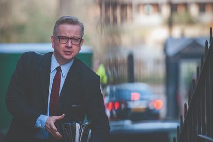 Gove shutterstock_351707927 Pete Maclaine